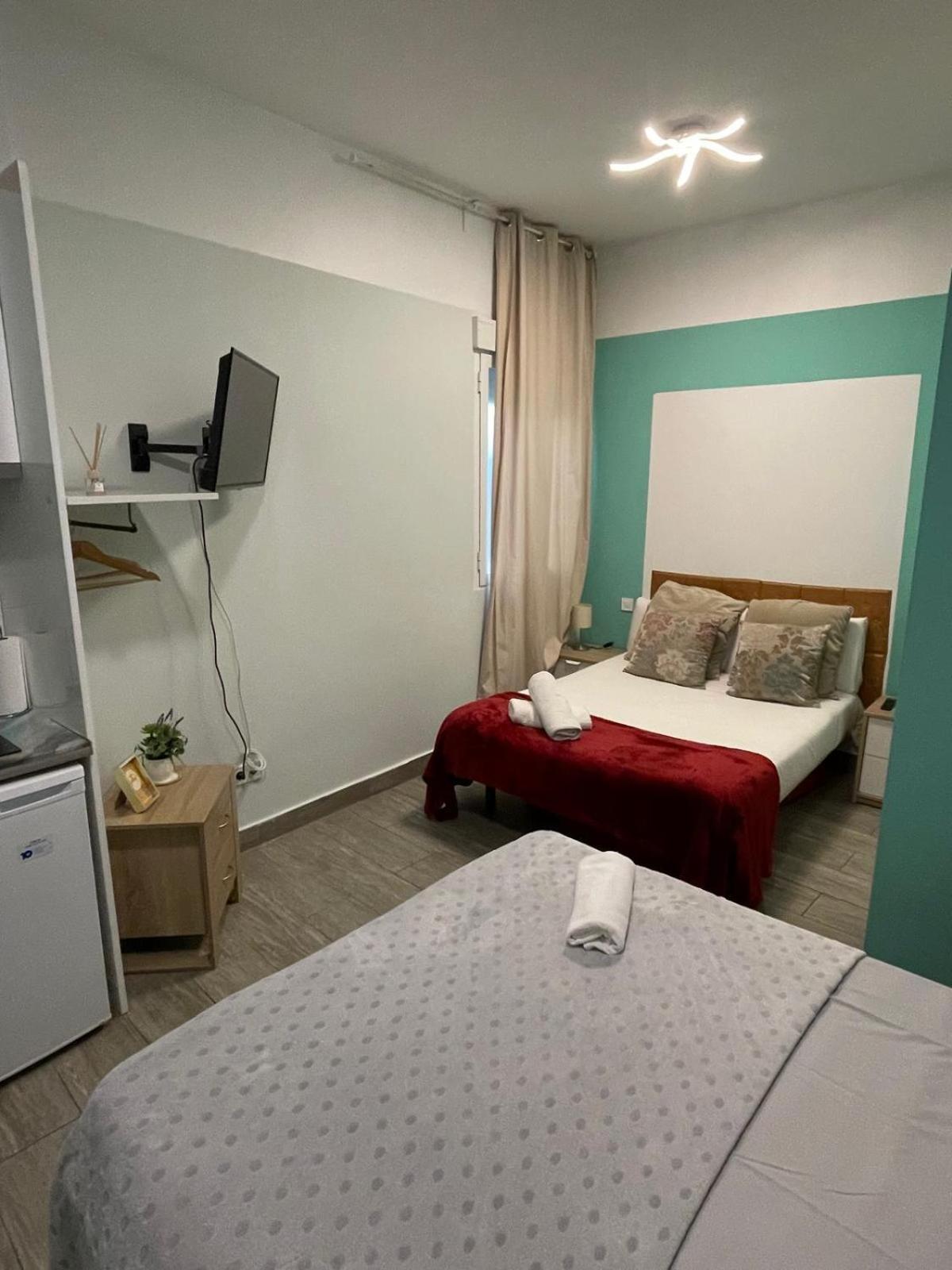 Apartment Centro Madrid, Plaza Cibeles Buitenkant foto